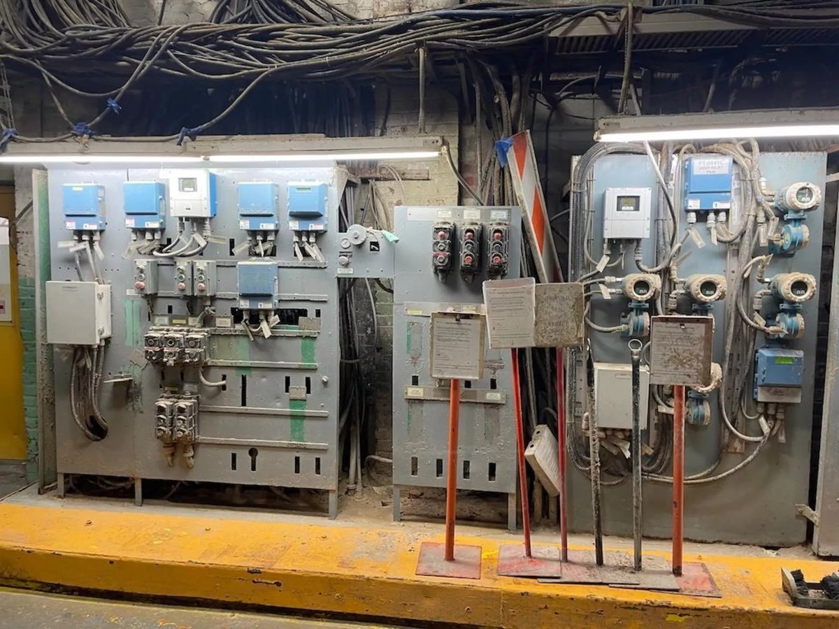 (2) CONTROL PANELS WITH (7) ROSEMOUNT CONTROL PANELS