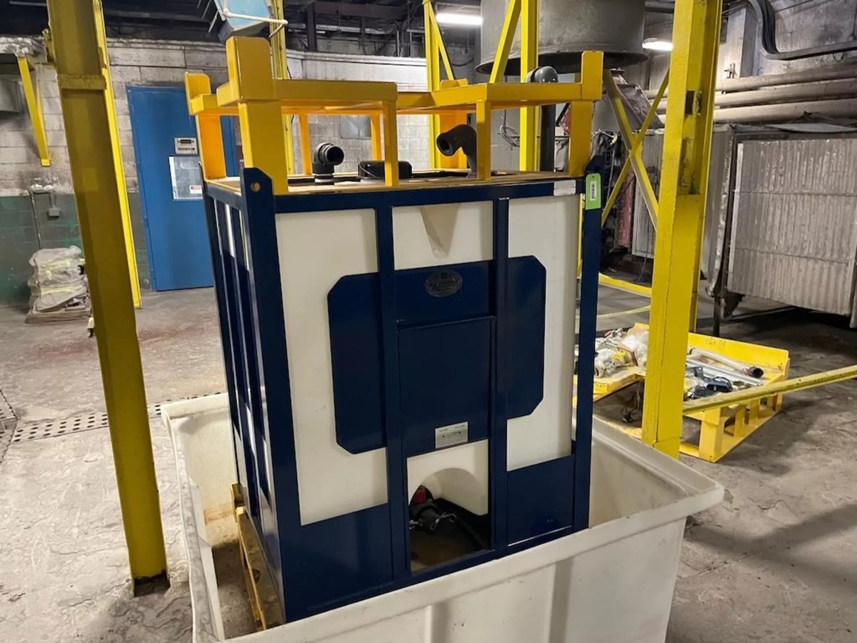 2025 ACO CONTAINER SYSTEMS FLUID STORAGE CONTAINER