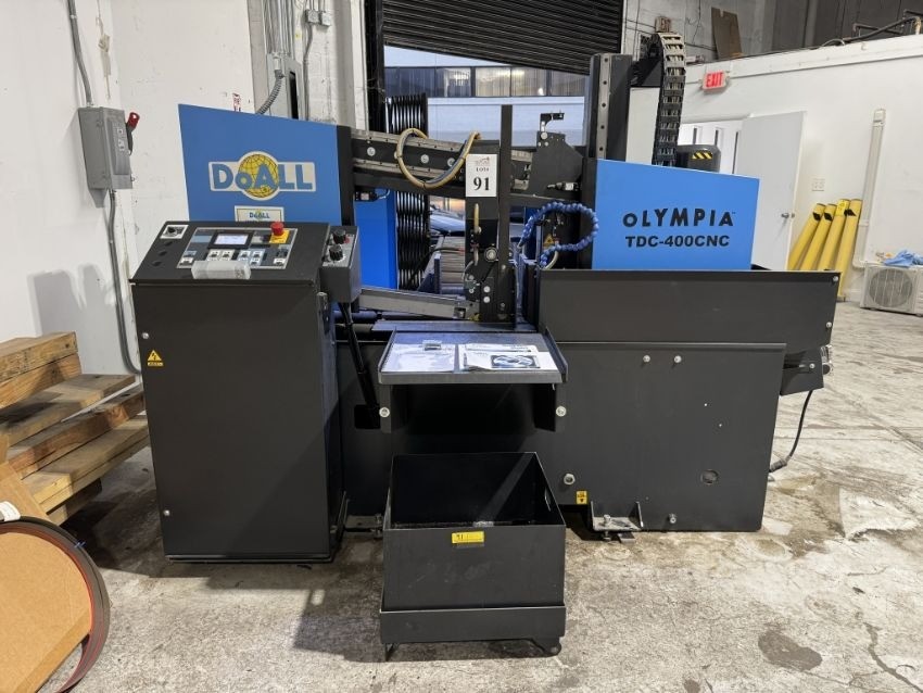 DOALL OLYMPIA SAWING MACHINE (LIKE NEW)