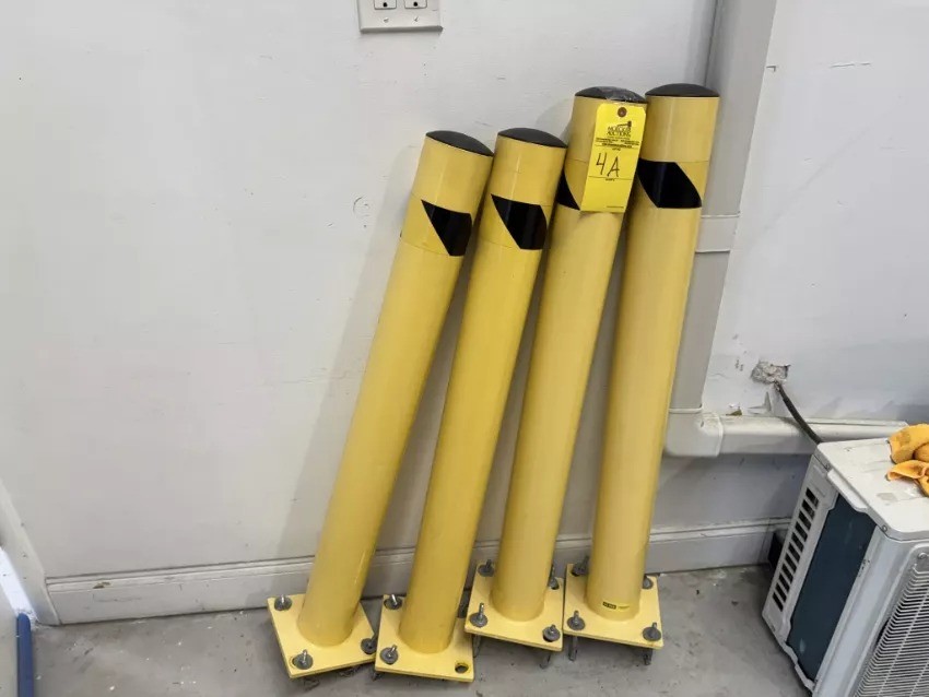 ULINE SAFETY BOLLARDS 36" H