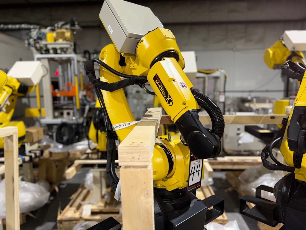Fanuc M-10iD/12 6-Axis Robot