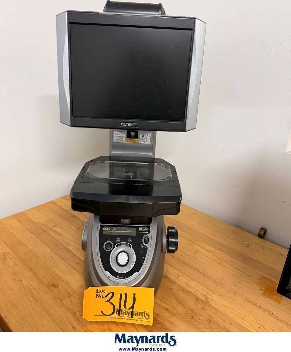 KEYENCE IM series 6125 image dimension measuring system