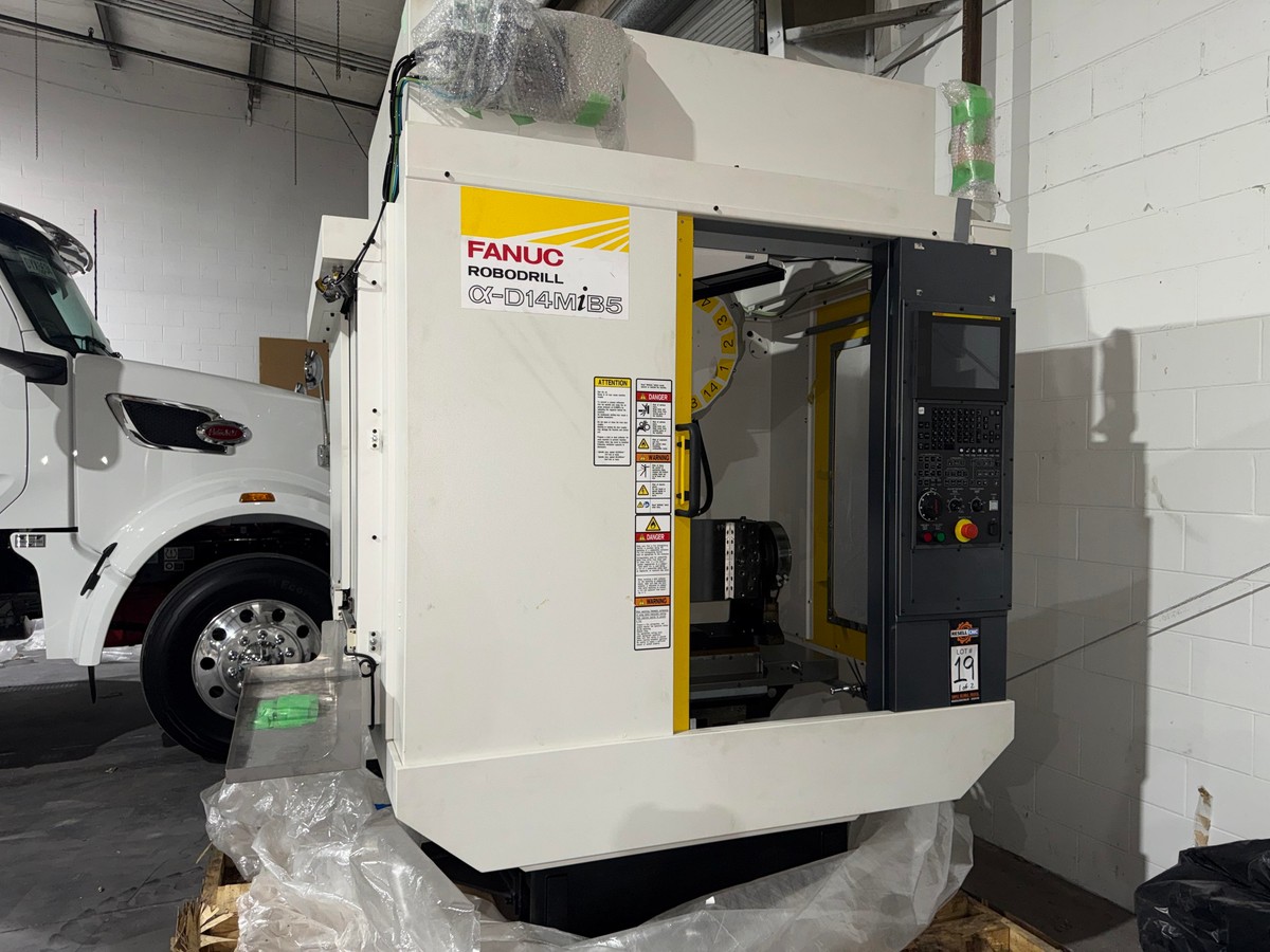 Fanuc Model Robodrill A-D14MiB5 CNC Drill & Tap Center