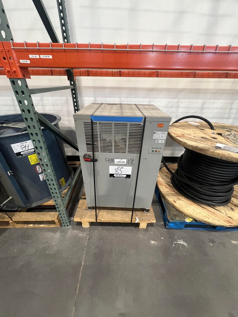 EGS SLOATRON 3-PHASE VOLTAGE REGULATOR MDL. 63TAA375