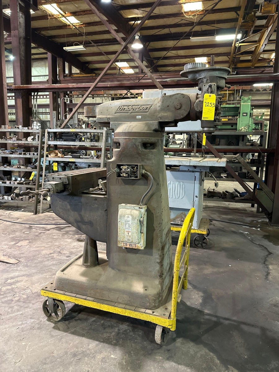 BridgePort series 1, 36" Table, missing partial head