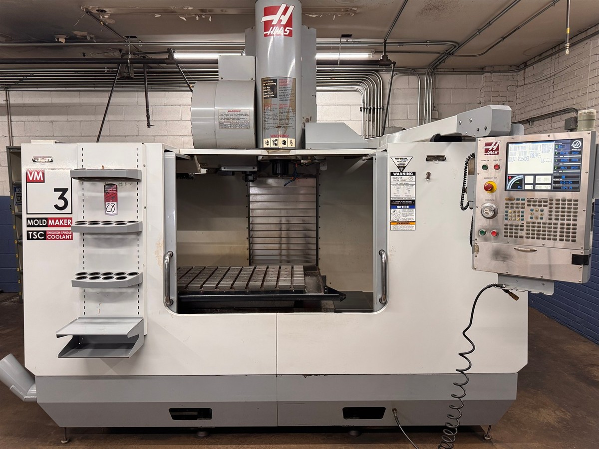 HAAS VM-3 Mold Maker Vertical Machining Center, s/n 1053526, w/ Haas Control, 25” x 54”