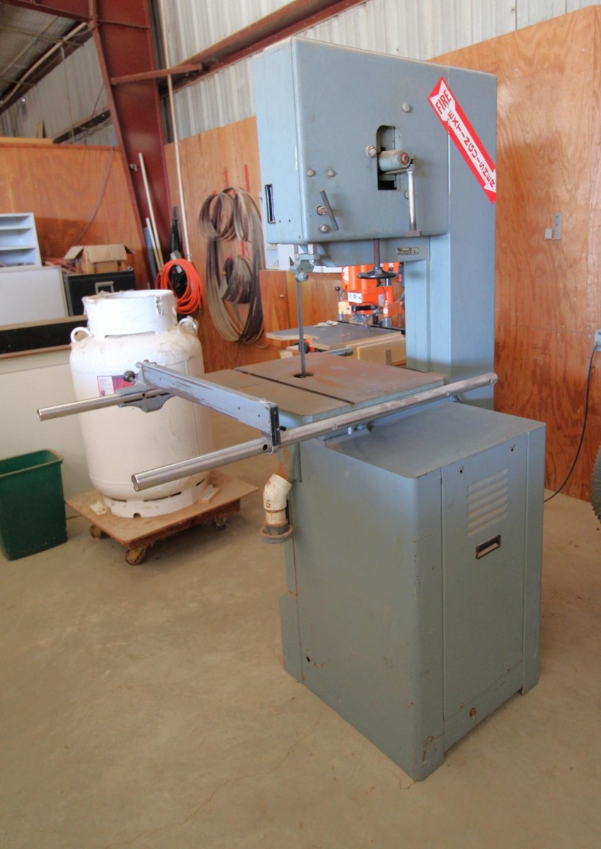 VERTICAL BANDSAW, DELTA MDL. 20, w/ saw blades