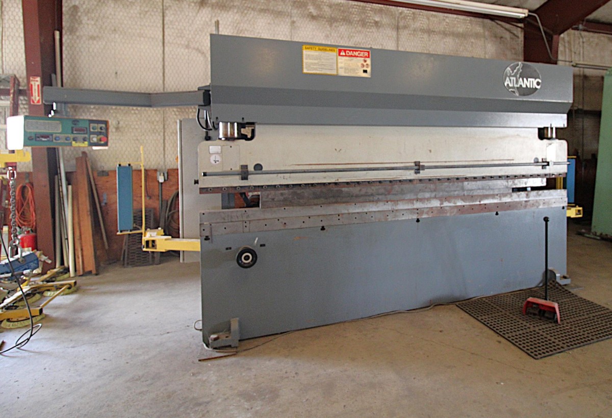 HYDRAULIC PRESS BRAKE, ATLANTIC MDL. HDE-15012, S/N 90505 dies not included)