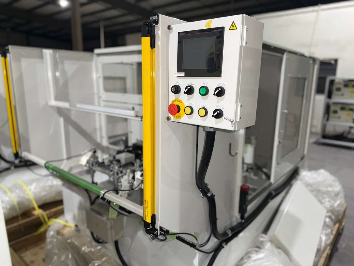 Sanpu Seiki Automated Deburring Line with Fanuc LR Mate 200iD/7L 6-Axis Robot