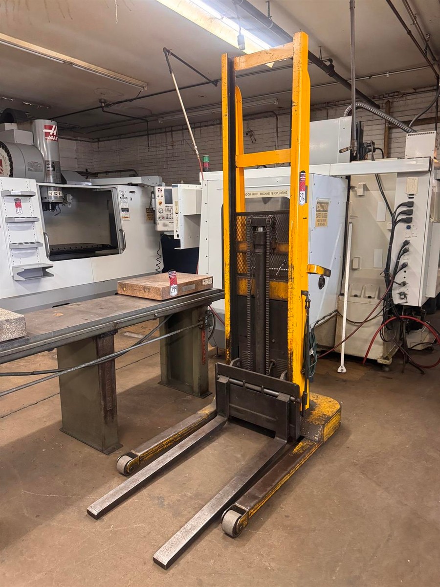 BIG JOE 2018-A7S Walkie Stacker, s/n 64605, 2,000 lb. Capacity