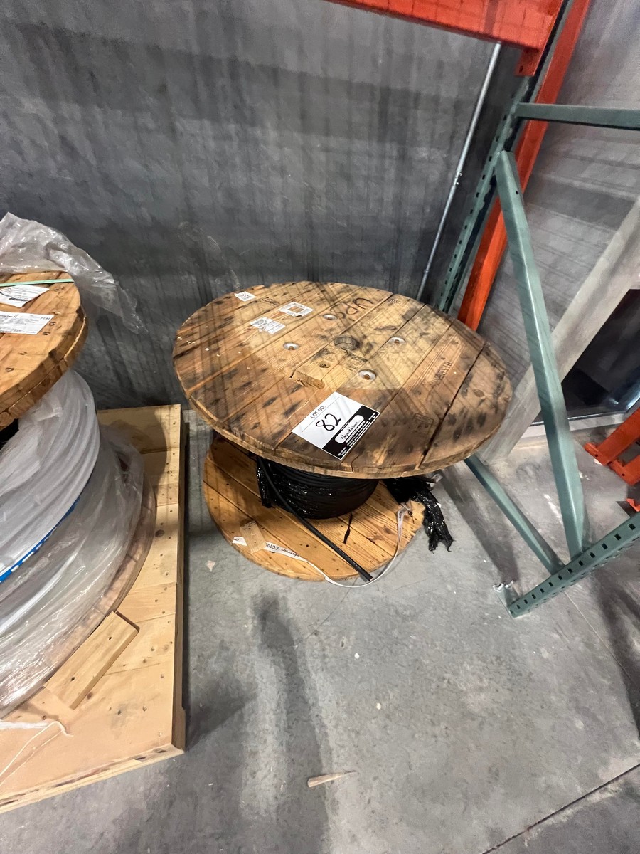 CABLE SPOOL W/ OMNI CABLE 4/0 TOUGH FLEX HEAVY DUTY WELDING CABLE 600V -50c +105c